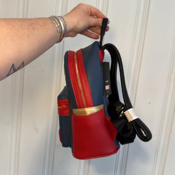 Loungefly marvel captain marvel red white blue mini vegan leather backpack nwt - Picture 3 of 5